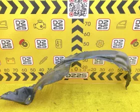 Подкрылок Toyota