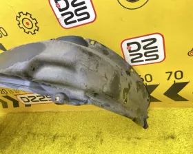 Подкрылок Toyota