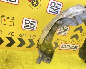 Подкрылок Toyota