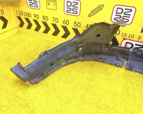 Подкрылок Nissan