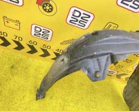 Подкрылок Toyota