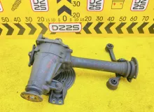 Редуктор TOYOTA HIACE 2006 4111026680 KDH205V 2KDFTV, передний