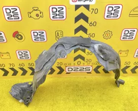Подкрылок Toyota