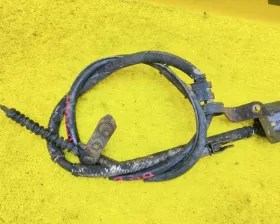 Тросик ручника Toyota