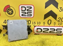 Блок управления двс TOYOTA HIACE 2006 8966126B10 KDH205V 2KDFTV, передний