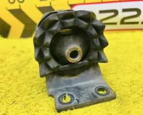 Подушка коробки передач Toyota