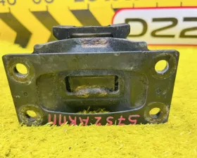 Подушка коробки передач Toyota