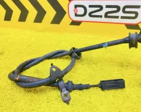 Тросик ручника Toyota