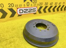 Тормозной барабан TOYOTA HIACE 1997 4243126150 KZH106W 1KZTE, задний правый