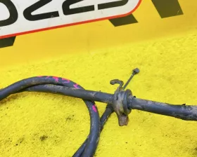 Тросик ручника Toyota