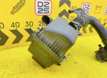 Корпус воздушного фильтра TOYOTA SIENTA 2015/Цвет 1F7 1770047160 NSP170G 2NRFKE, передний