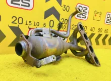 Катализатор TOYOTA SIENTA 2015/Цвет 1F7 2505147140 NSP170G 2NRFKE, передний