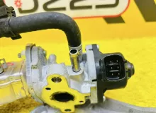 Клапан egr TOYOTA SIENTA 2015/Цвет 1F7 2562047030 NSP170G 2NRFKE, передний