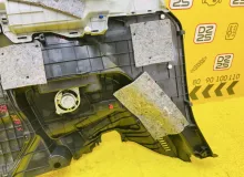 Обшивка багажника TOYOTA SIENTA 2015/Цвет 1F7 6473052520 NSP170G 2NRFKE, задняя правая