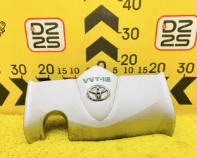 Пластиковая крышка на двс TOYOTA