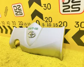 Пластиковая крышка на двс TOYOTA