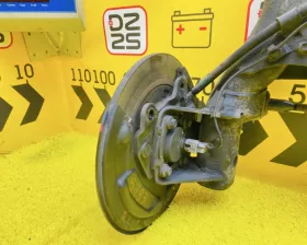 Задняя балка TOYOTA