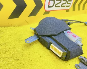 Доводчик двери TOYOTA