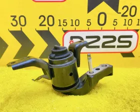 Подушка двигателя TOYOTA