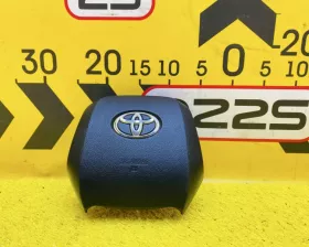 Подушка безопасности водителя Toyota