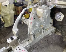 Лонжерон TOYOTA