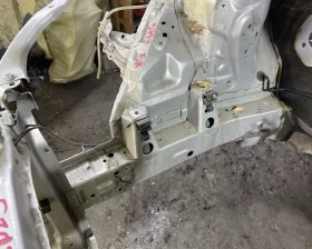 Лонжерон TOYOTA
