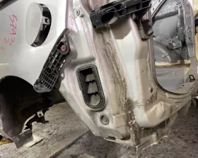 Крыло заднее TOYOTA