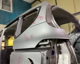 Крыло заднее TOYOTA