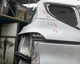 Крыло заднее TOYOTA