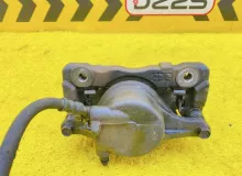 Суппорт TOYOTA HIACE 2007 4775026122 KDH205V 2KDFTV, передний левый