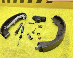 Механизм стояночного тормоза Toyota