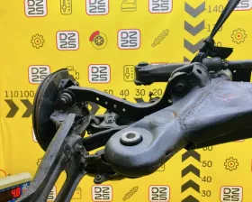 Задняя балка Toyota