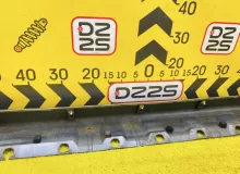Накладка на порог TOYOTA WISH 2007/Цвет 1F7 7690268030 ZNE14G 1ZZFE, передняя левая