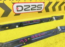 Кронштейн порога TOYOTA WISH 2007/Цвет 1F7 7693268010 ZNE14G 1ZZFE, передний левый