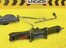 Поддомкратник/ домкрат TOYOTA WISH 2007/Цвет 1F7 0911150051 ZNE14G 1ZZFE, задний