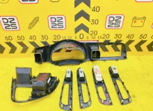 Консоль спидометра TOYOTA WISH 2007/Цвет 1F7 5542068040 ZNE14G 1ZZFE, передний