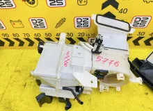Печка салона TOYOTA WISH 2007/Цвет 1F7 8705068040 ZNE14G 1ZZFE, передняя