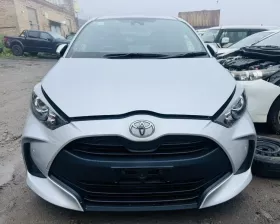 Бампер Toyota