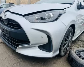 Бампер Toyota