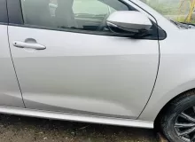 Дверь боковая TOYOTA YARIS 2020 67001K0010 MXPA10 M15AFKS, передняя правая