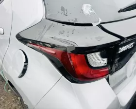 Стоп-сигнал Toyota