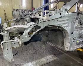 Лонжерон TOYOTA