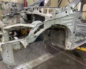 Лонжерон TOYOTA