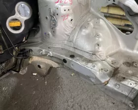 Лонжерон TOYOTA