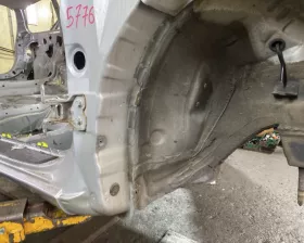 Лонжерон TOYOTA