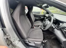 Сиденья комплект TOYOTA YARIS 2020 MXPA10 M15AFKS, передняя Сиденья комплект TOYOTA YARIS 2020 MXPA10 M15AFKS, передняя