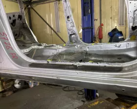 Порог кузова TOYOTA