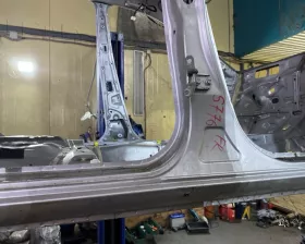 Порог кузова TOYOTA