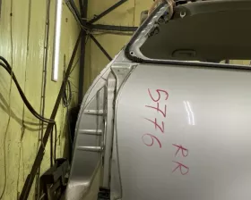 Крыло заднее TOYOTA