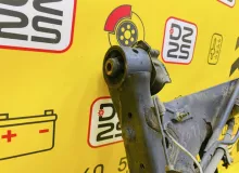Задняя балка TOYOTA ESQUIRE 2015 4210128470 ZRR85G 3ZRFAE, задняя